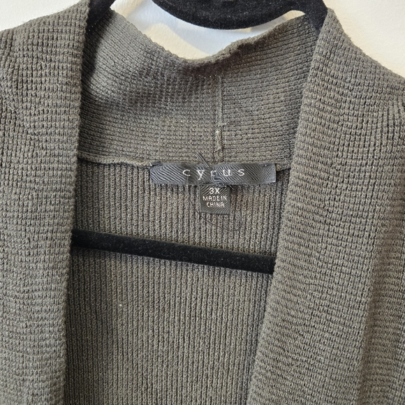 Open front Dark Green Cardigan Sweater - Picture 2 of 6